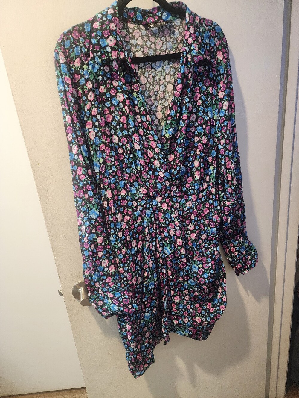 NWT DRESS SIZE XXL SIDE ZIPPER LOW V-NECK BY ZARA